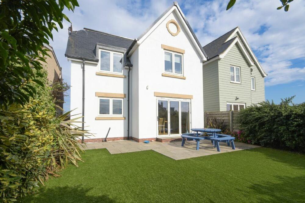 Farne Cottage Beadnell Exterior photo